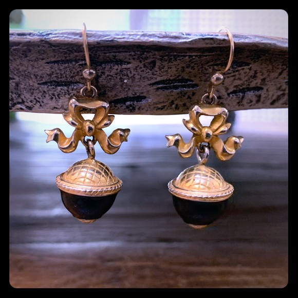 Vintage gold and black dangling earrings - Picture 1 of 2